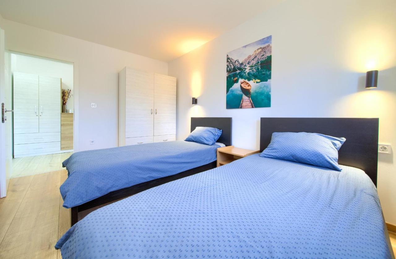 Apartment Nadica Deluxe Malinska